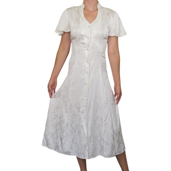 Vintage 80s Benson and Smith White Floral Button Midi Dress - Picture 2 of 10